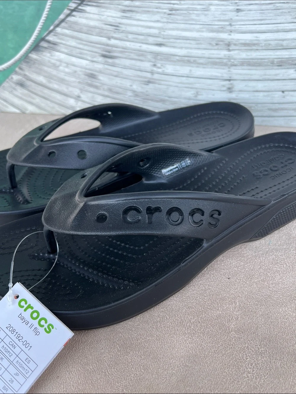 CROCS Black Men’s Bayla II Flip Sandals